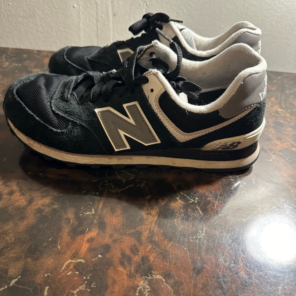 New Balance 574 trainers